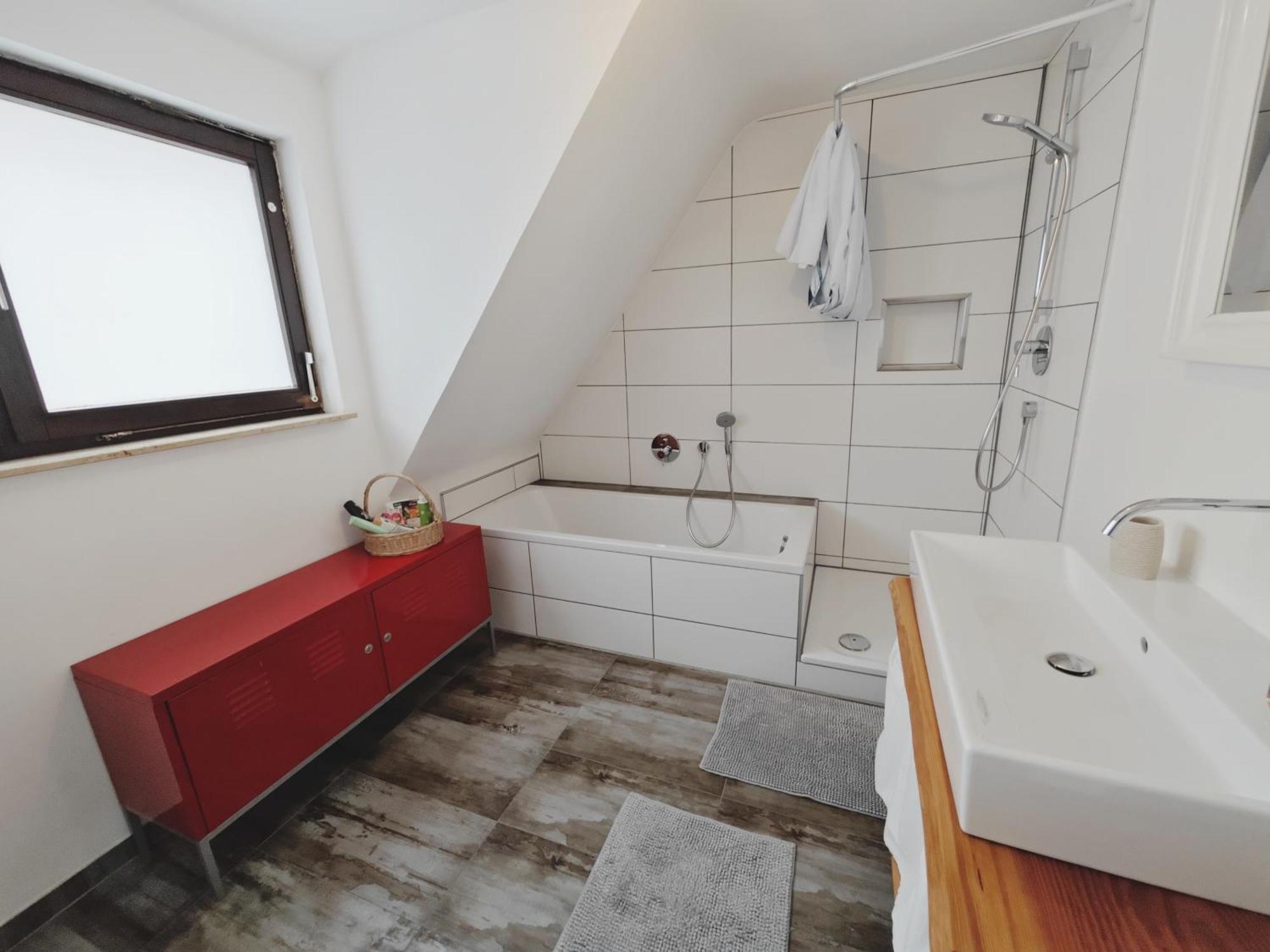 Ticasa Chic - Zentral - Balkon - Parkplatz - Smarttv - Unique - Kernen Daire Stetten  Dış mekan fotoğraf